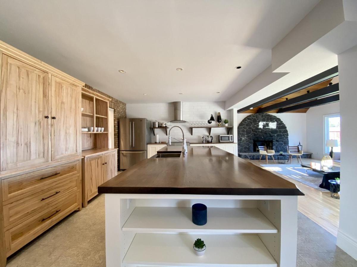 5000+ Sqft Cottage Near Toronto Bolton Ngoại thất bức ảnh