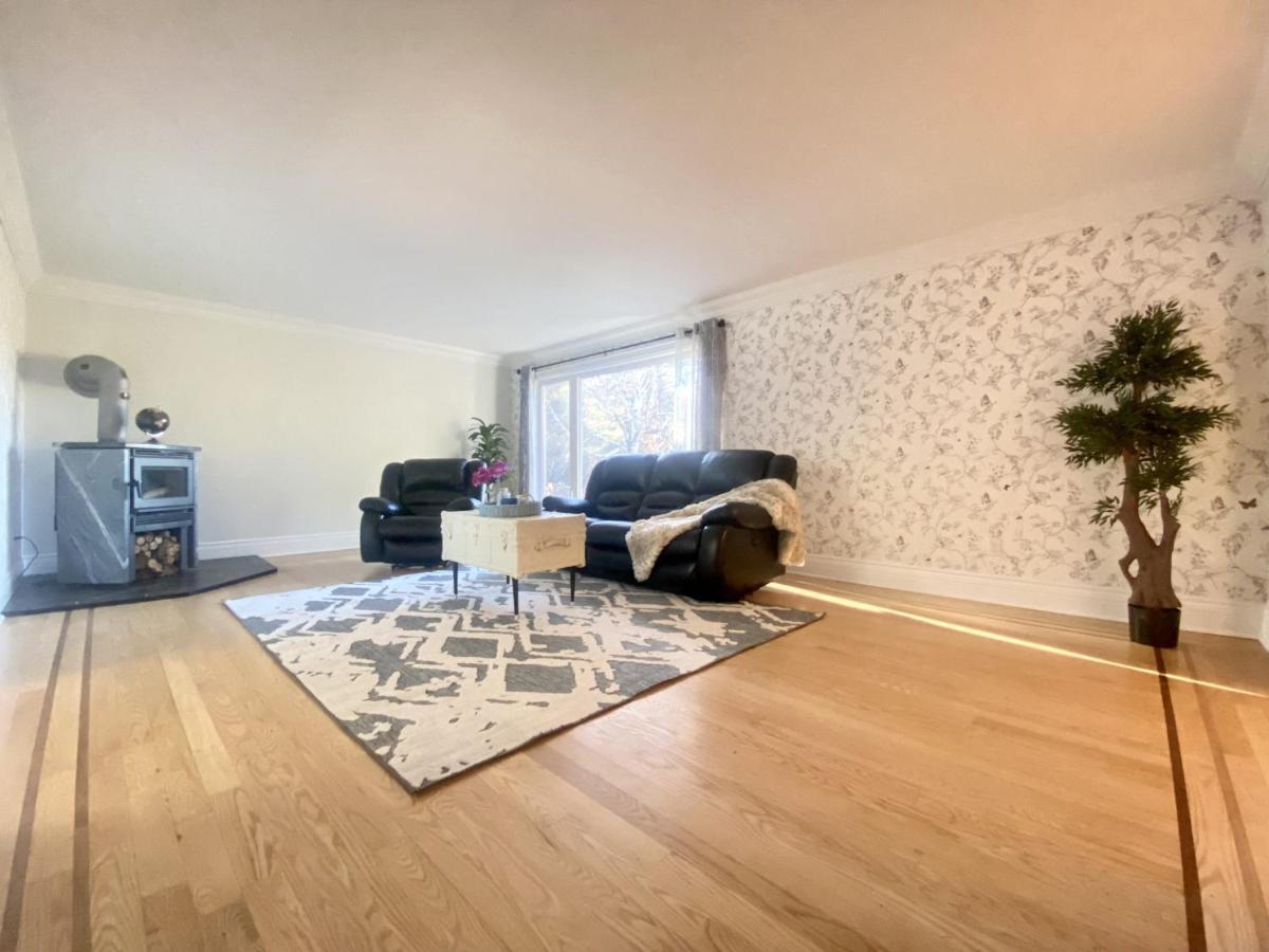 5000+ Sqft Cottage Near Toronto Bolton Ngoại thất bức ảnh
